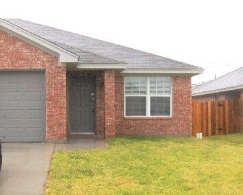 Building Photo - 6600 Temora Loop