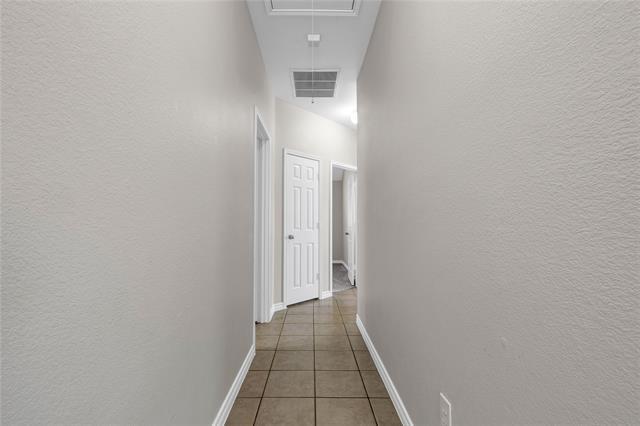 Building Photo - 7559 Seawood Dr