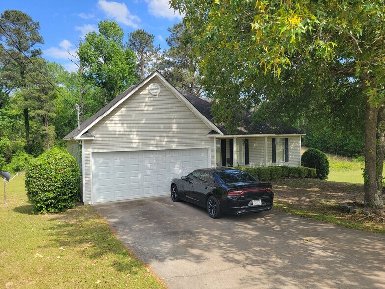 Building Photo - 134 Windwood Dr