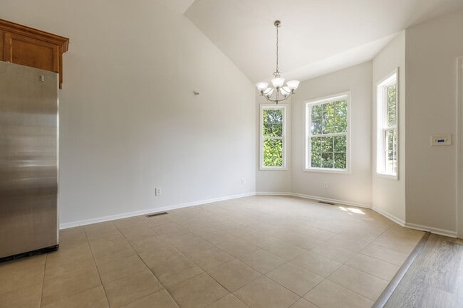 Building Photo - 4013 Kristen St