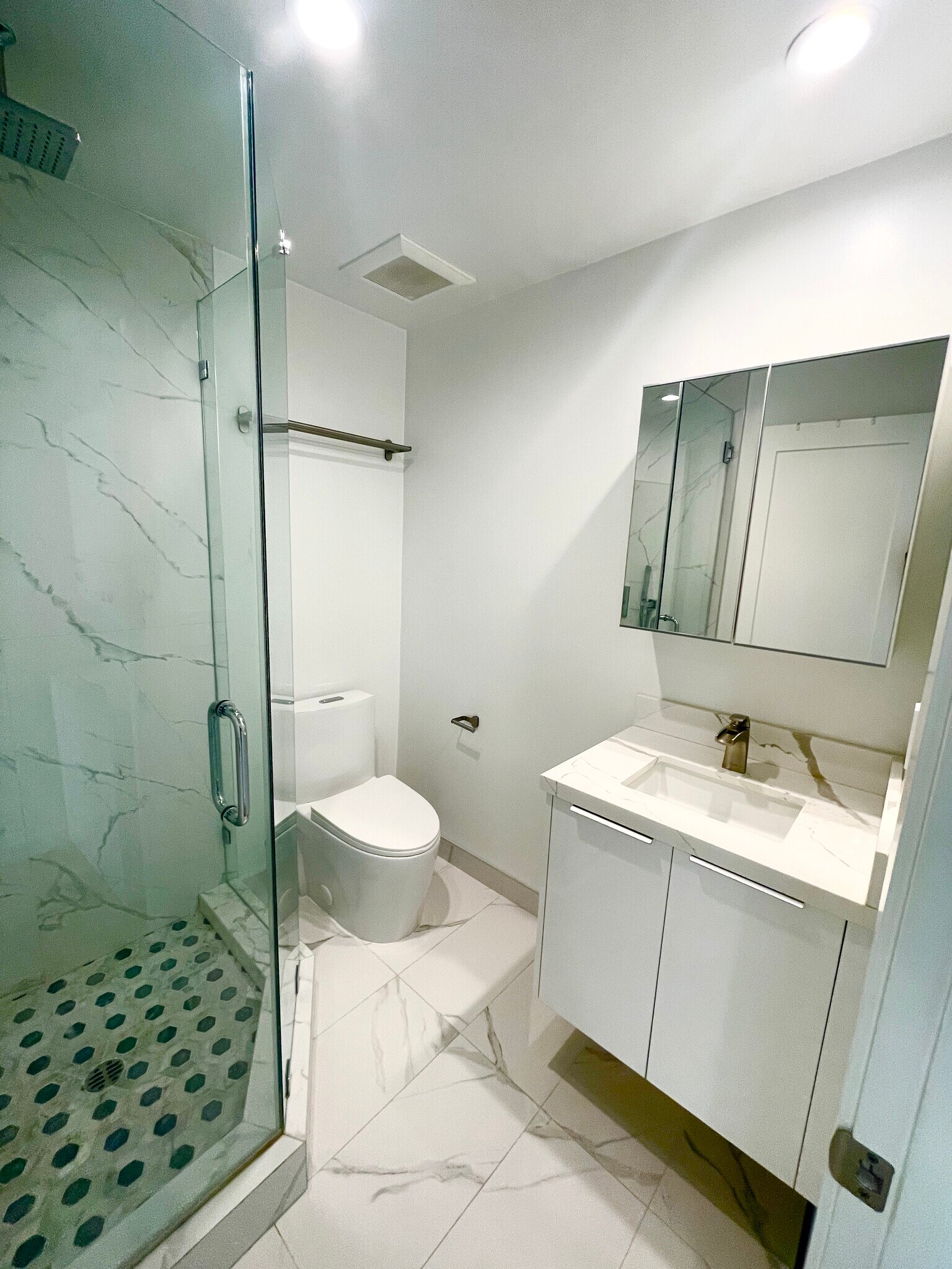 Building Photo - 22261 Haynes St