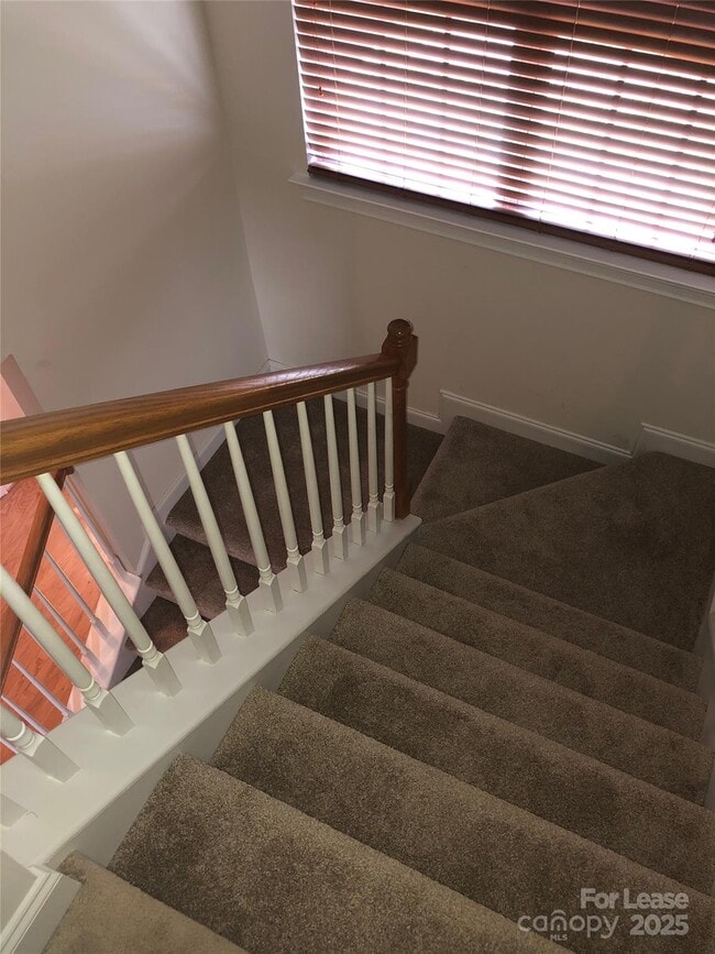 Building Photo - 7846 Jester Park Dr