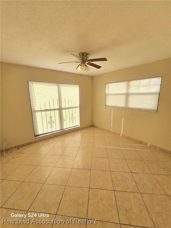 Building Photo - 309 Sparrow Ave