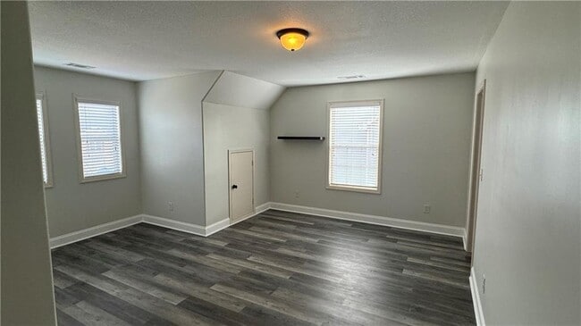 Building Photo - 1469 Dillard Heights Dr