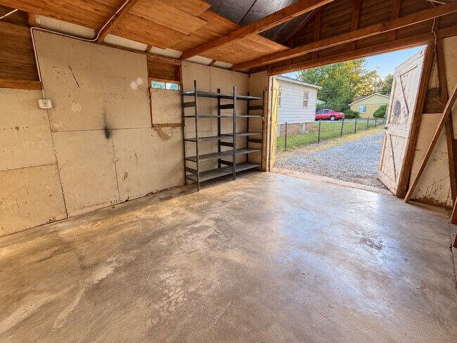 Building Photo - 3790 High Ct