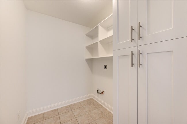 Building Photo - 6015 Nash Creek Ct