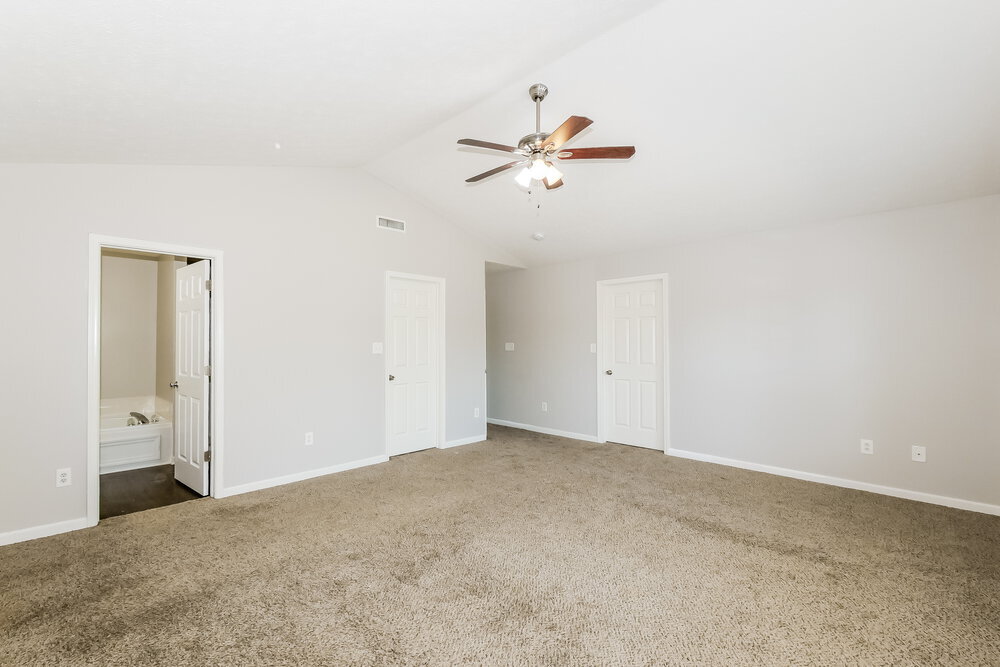 Building Photo - 12046 Royalwood Dr