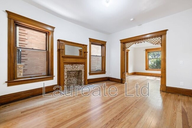 Building Photo - 1126 Lafayette St