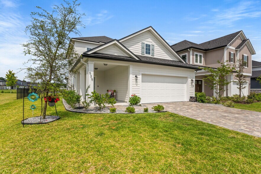 Building Photo - 535 Silver Landing Dr