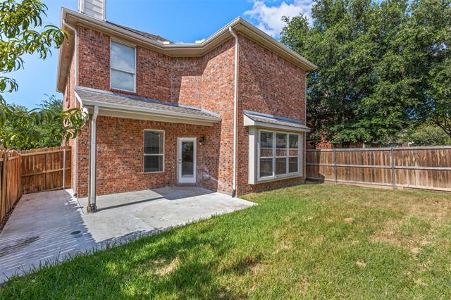 Building Photo - 15920 Alvarado Dr