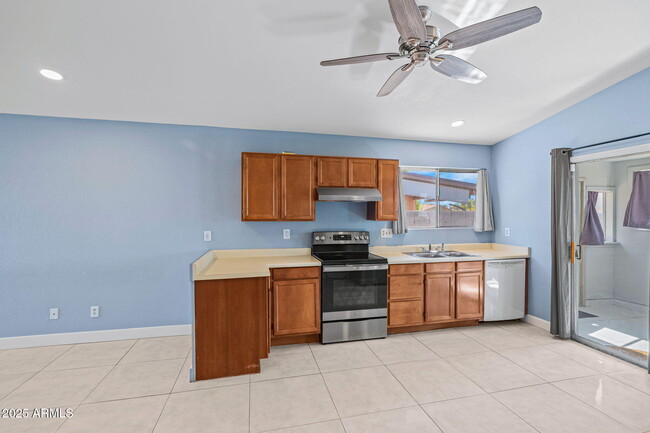 Building Photo - 4438 N 84th Ln