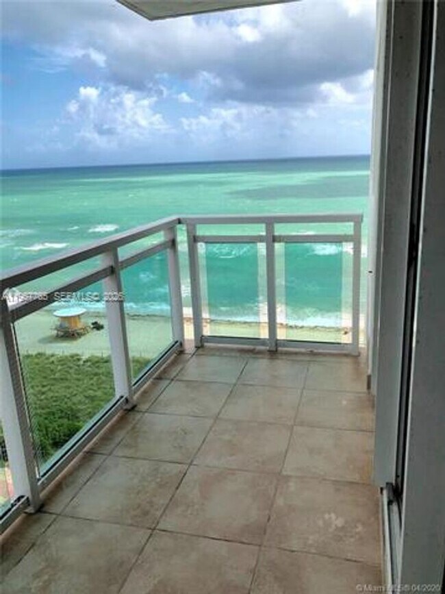 Building Photo - 6917 Collins Ave