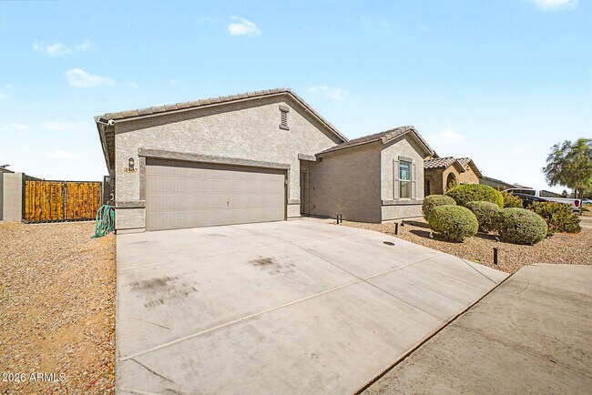 Building Photo - 4907 N 192nd Ln