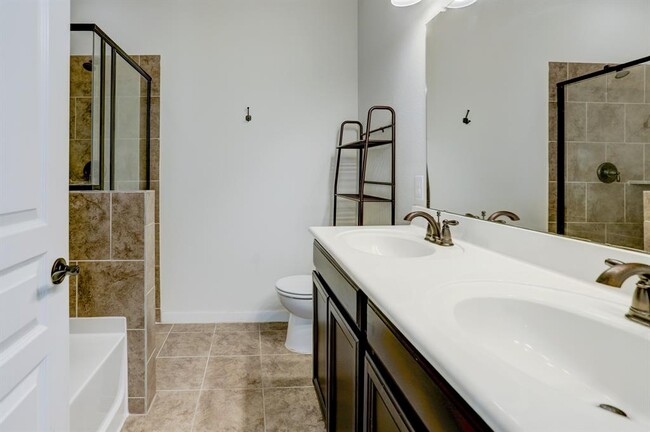 Building Photo - 2614 Morning Meadow Dr