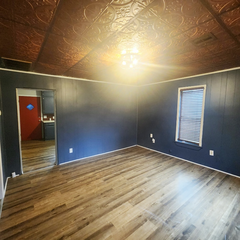 Building Photo - 415 S 5th St