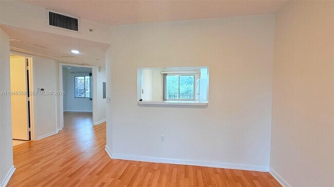 Building Photo - 12651 SW 16th Ct