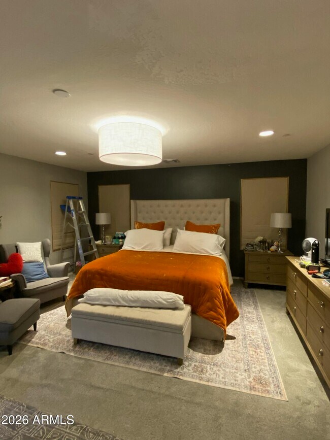 Building Photo - 4740 E Tierra Buena Ln