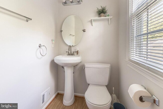Building Photo - 7884 Godolphin Dr