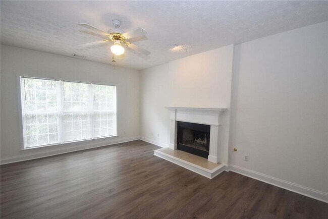 Building Photo - 2254 Caneridge Trail SW