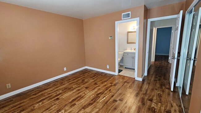 Building Photo - 401 REDCLOUD DRIVE DIAMOND BAR 91765 (3 BE...