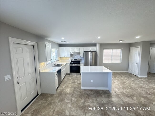 Building Photo - 7359 Prussian Green St