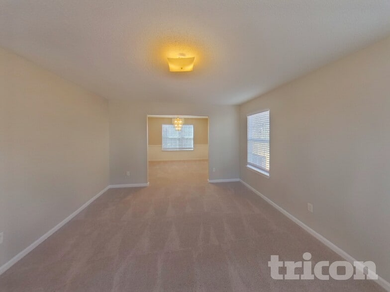 Building Photo - 3529 Craggy Perch