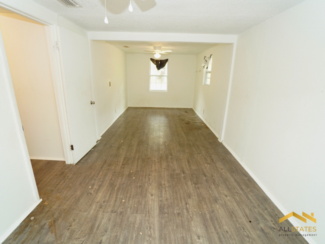 Building Photo - 2059 Otis Wallace Ln