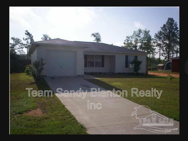 Building Photo - 7728 Bogey Ln