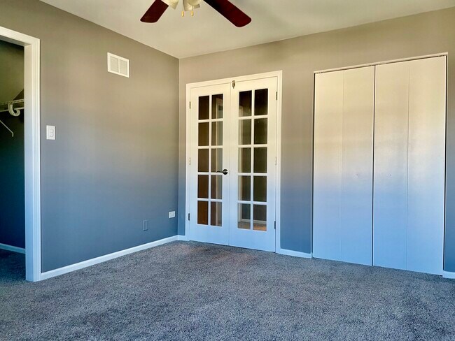 Building Photo - 9322 Waterford Ln