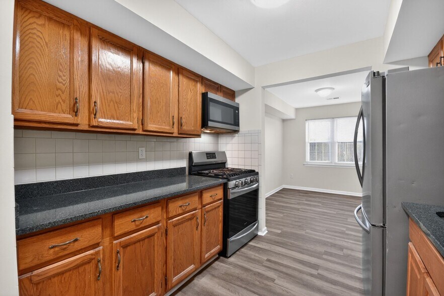 Building Photo - 111 Keystone Ct