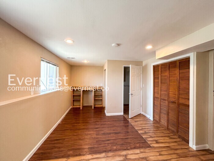 Building Photo - 6980 Goldfield Dr