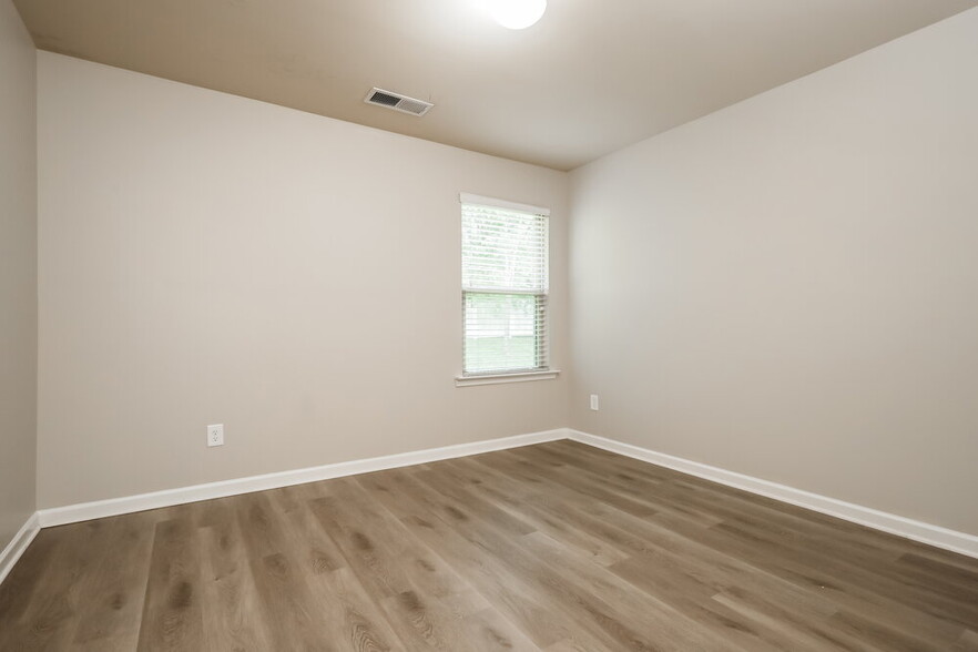 Building Photo - 336 Rankin Cir