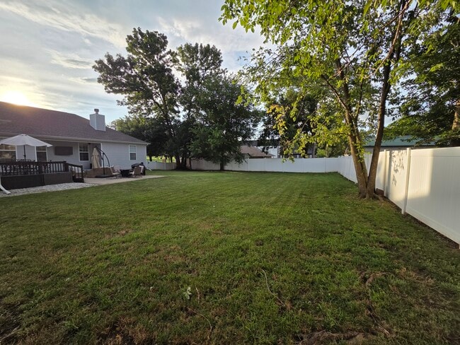 Building Photo - 2507 Golf Links Rd