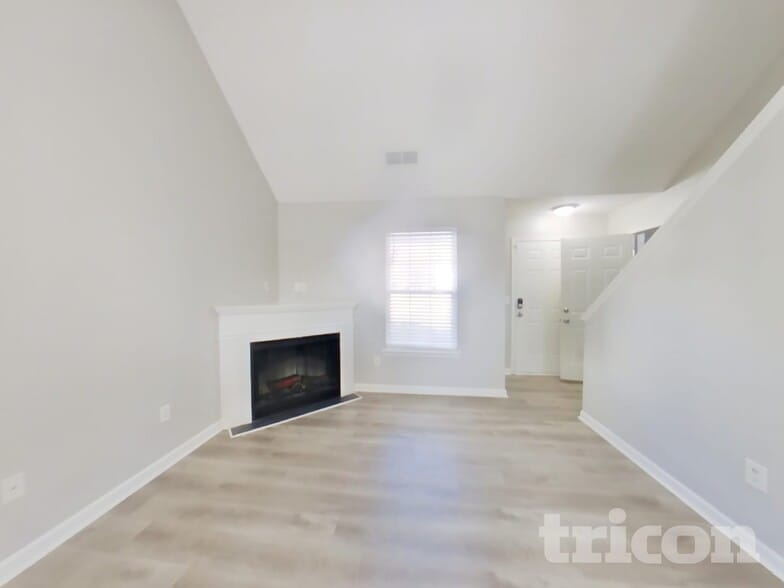 Building Photo - 225 Lossie Ln