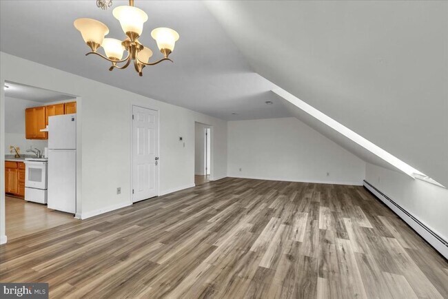 Building Photo - 2331 Mt Hebron Dr