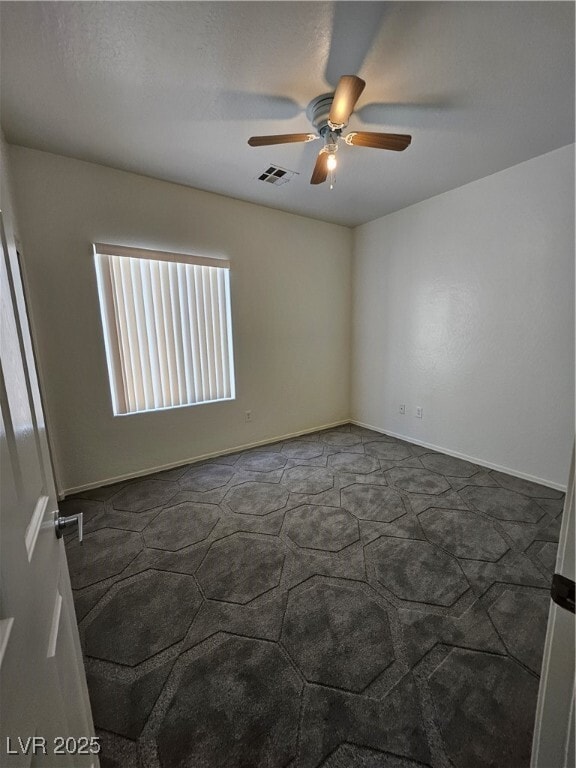 Building Photo - 7637 Fieldfare Dr