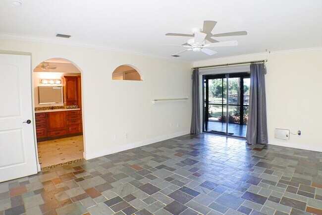 Building Photo - RARE ON MARKET , 2+den 2 1/2 bath overviewing a lake behind bell tower