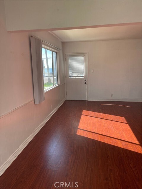 Building Photo - 1511 S Catalina Ave