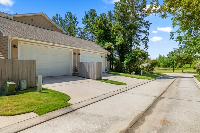 Building Photo - 7 Kendrick Pines Blvd