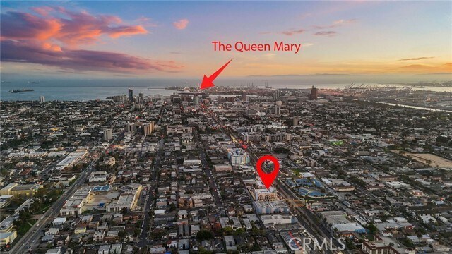 Building Photo - 1598 Long BCH