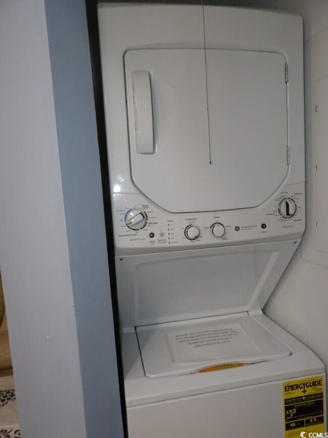 Building Photo - 1101 Possum Trot Rd