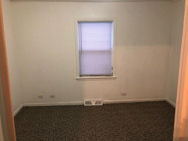 Bedroom 2 - 14451 Union Ave