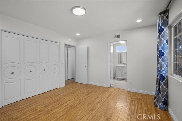 Building Photo - 11337 Reseda Blvd