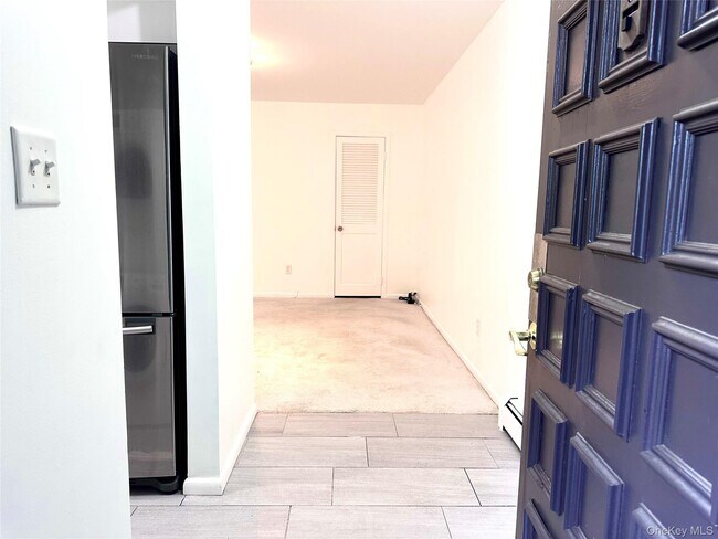 Building Photo - 3 Loudon Dr