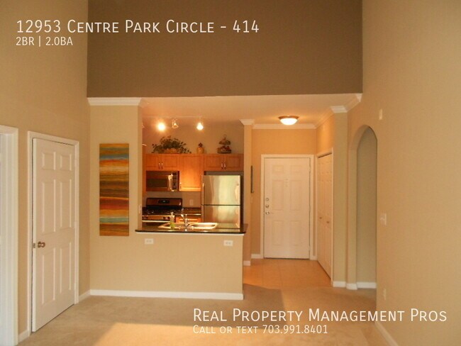 Building Photo - 12953 Centre Park Cir