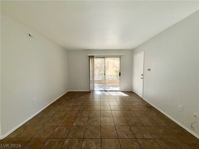 Building Photo - 7885 W Flamingo Rd