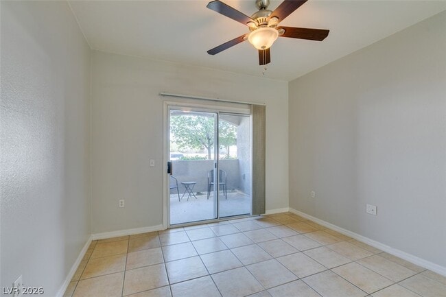 Building Photo - 10245 S Maryland Pkwy