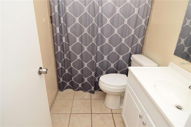 Building Photo - 2904 Lichen Ln