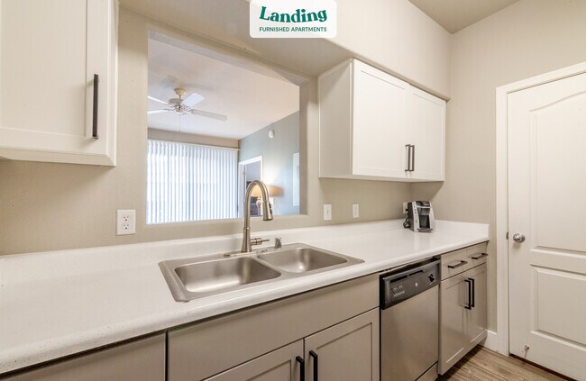 Building Photo - 3777 E McDowell Rd