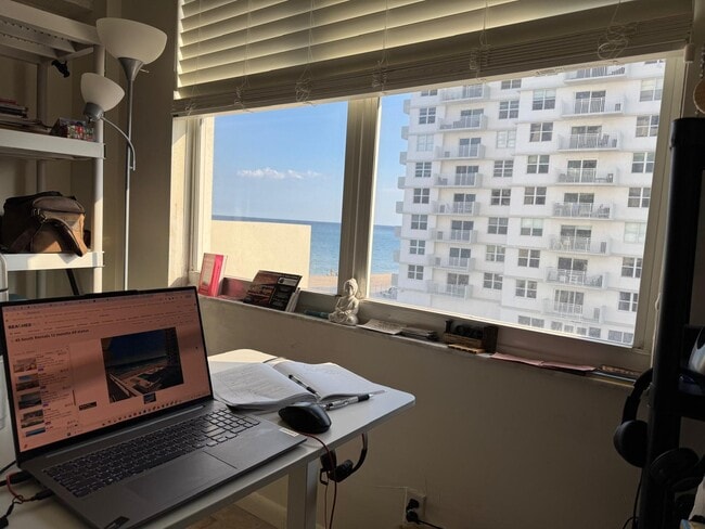 Building Photo - 4505 S Ocean Blvd